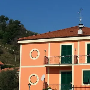 albergo-jolanda.hotelitalianriviera.com/