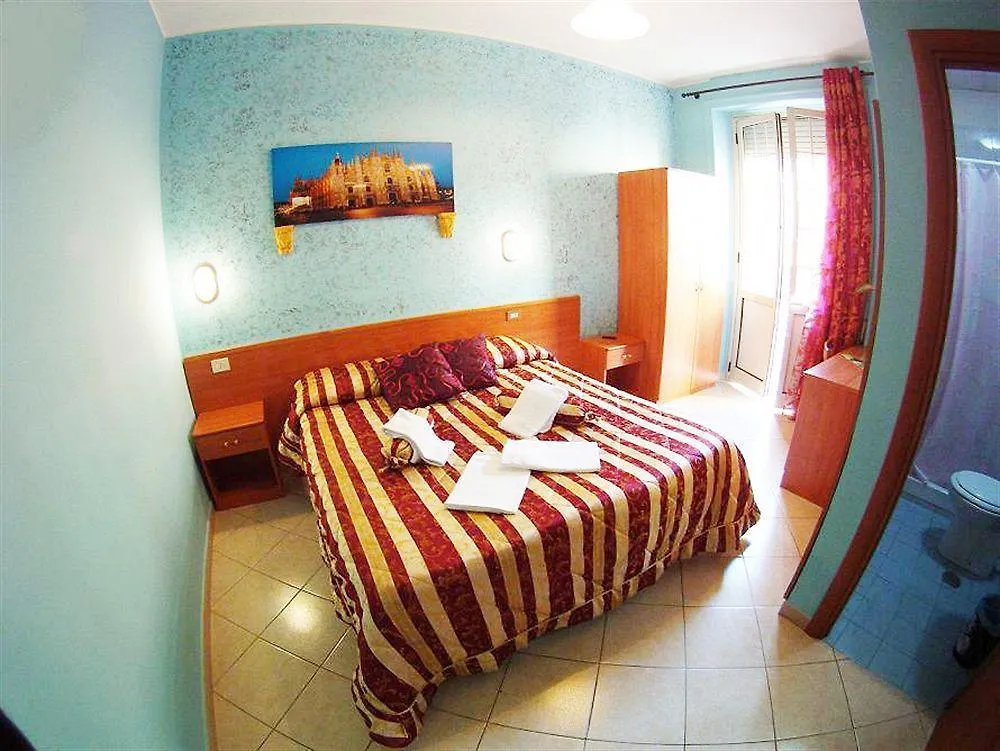 Domus Ferruccio Hotel Roma