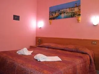 ** Casa de hóspedes Domus Ferruccio Hotel Roma Itália