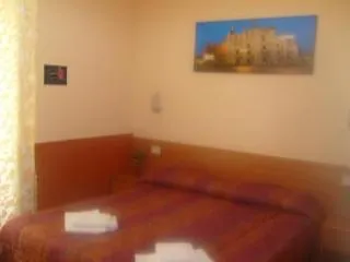 Domus Ferruccio Hotel Rome Guest house