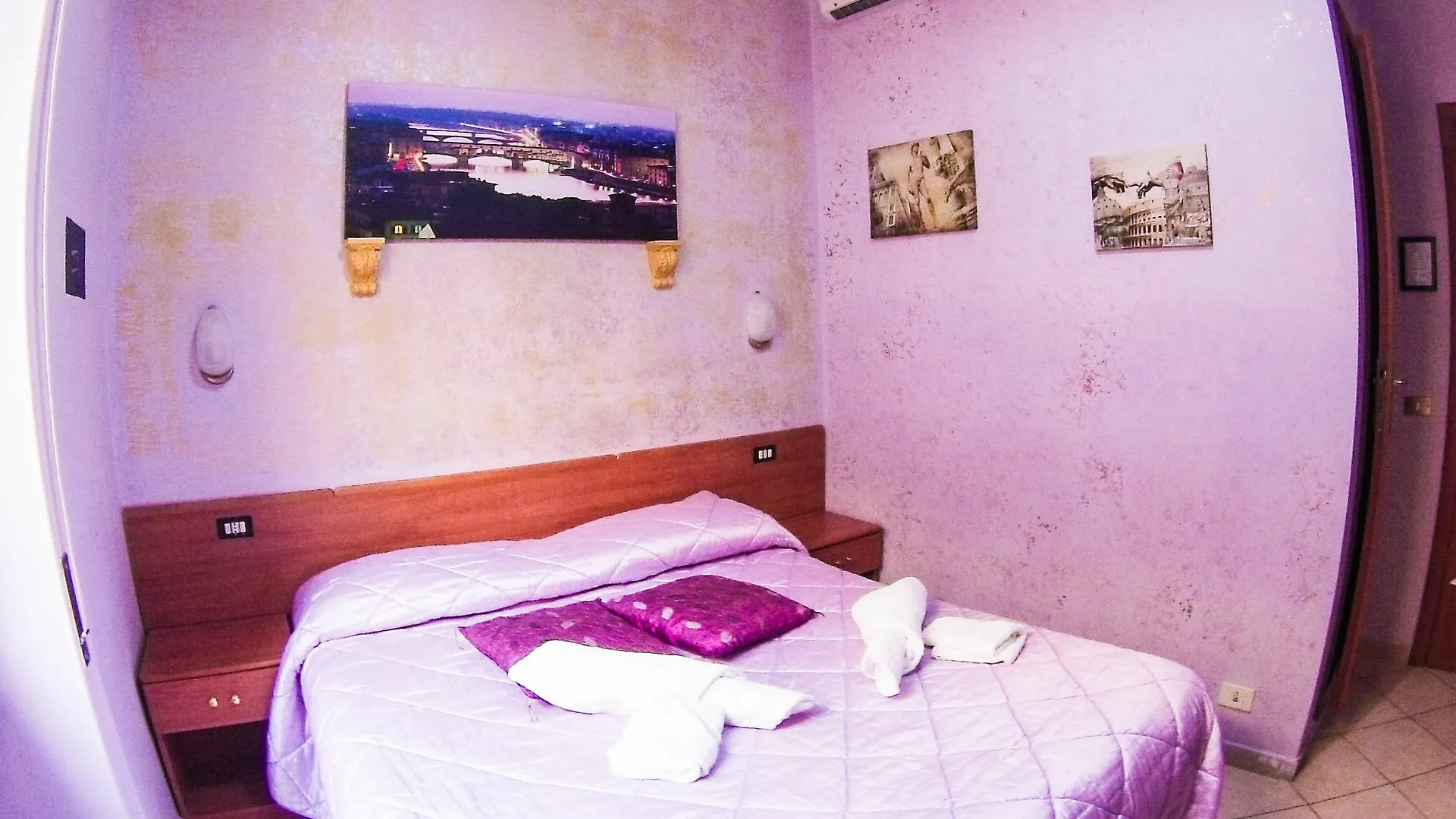 Hotel Domus Ferruccio Roma 2*,